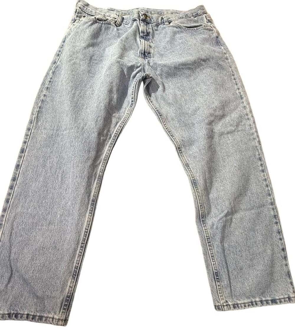 Magellan Denim Jeans Size 42 x 30 Light Wash Cotton Relaxed Fit